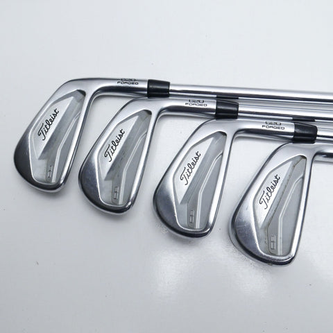 Used Titleist 620 CB Iron Set / 4 - PW / X-Stiff Flex