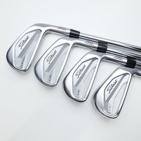 Used Titleist 620 CB Iron Set / 4 - PW / X-Stiff Flex