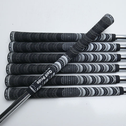 Used Titleist 620 CB Iron Set / 4 - PW / X-Stiff Flex / Left-Handed