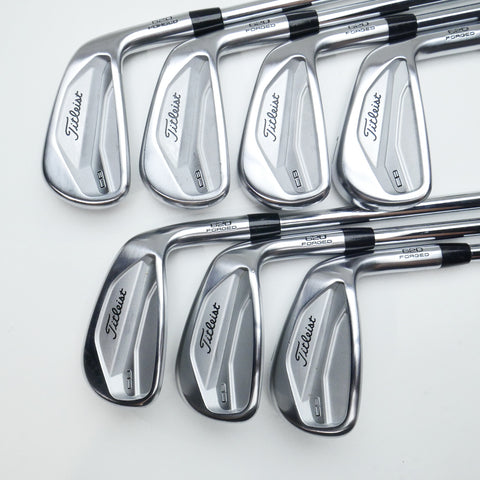 Used Titleist 620 CB Iron Set / 4 - PW / X-Stiff Flex