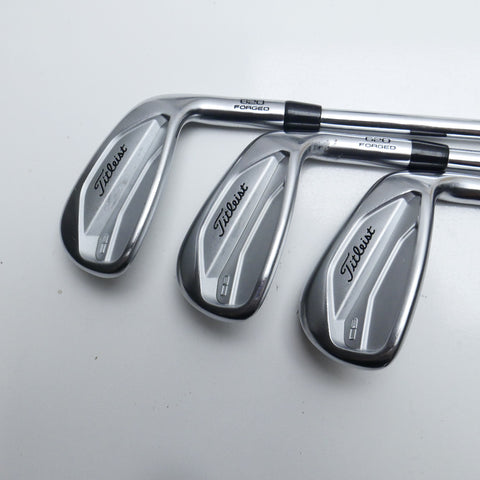 Used Titleist 620 CB Iron Set / 5 - PW / Regular Flex