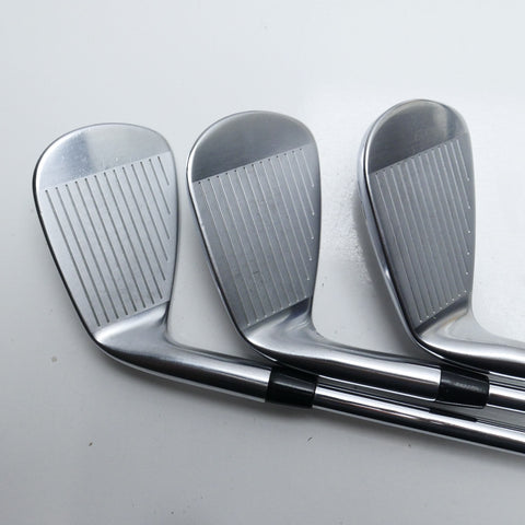 Used Titleist 620 CB Iron Set / 5 - PW / Regular Flex