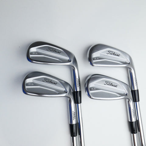 Used Titleist 620 CB Iron Set / 7 - PW / X-Stiff Flex