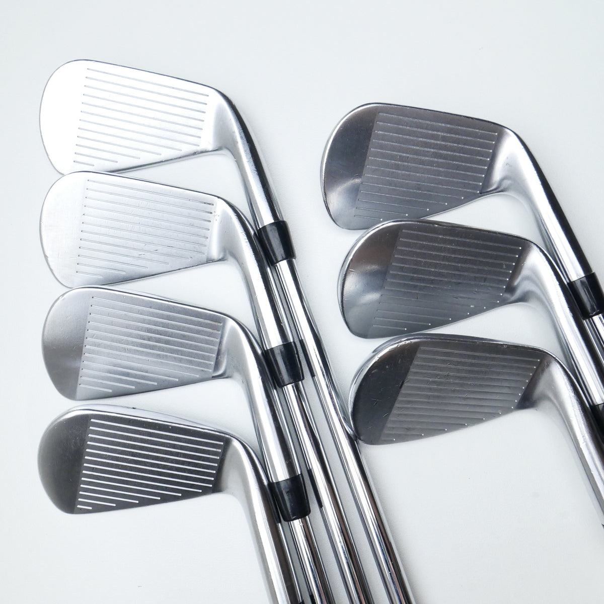 Used Titleist 620 MB Iron Set / 4 - PW / Stiff Flex / Left-Handed