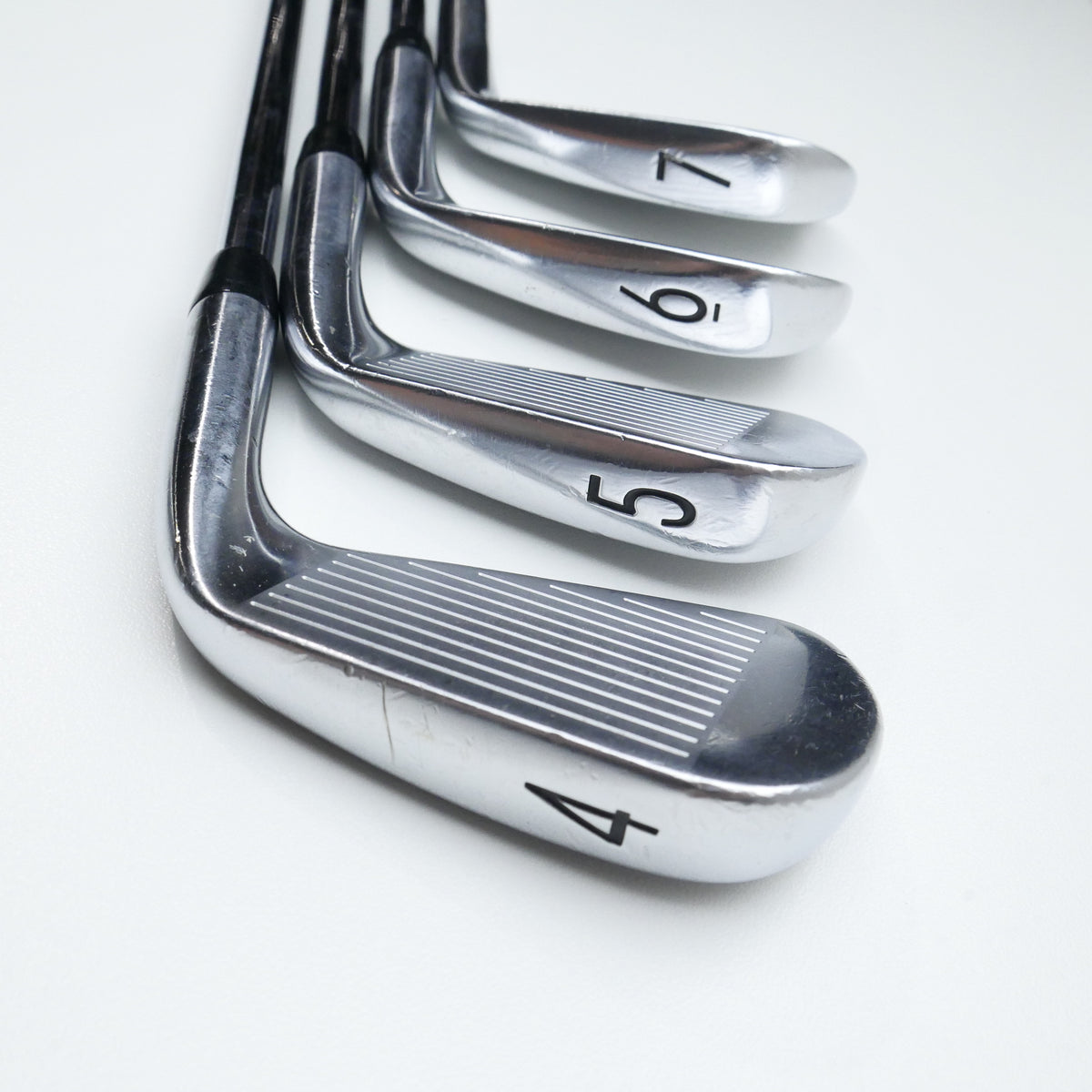 Used Titleist 620 MB Iron Set / 4 - PW / Stiff Flex / Left-Handed