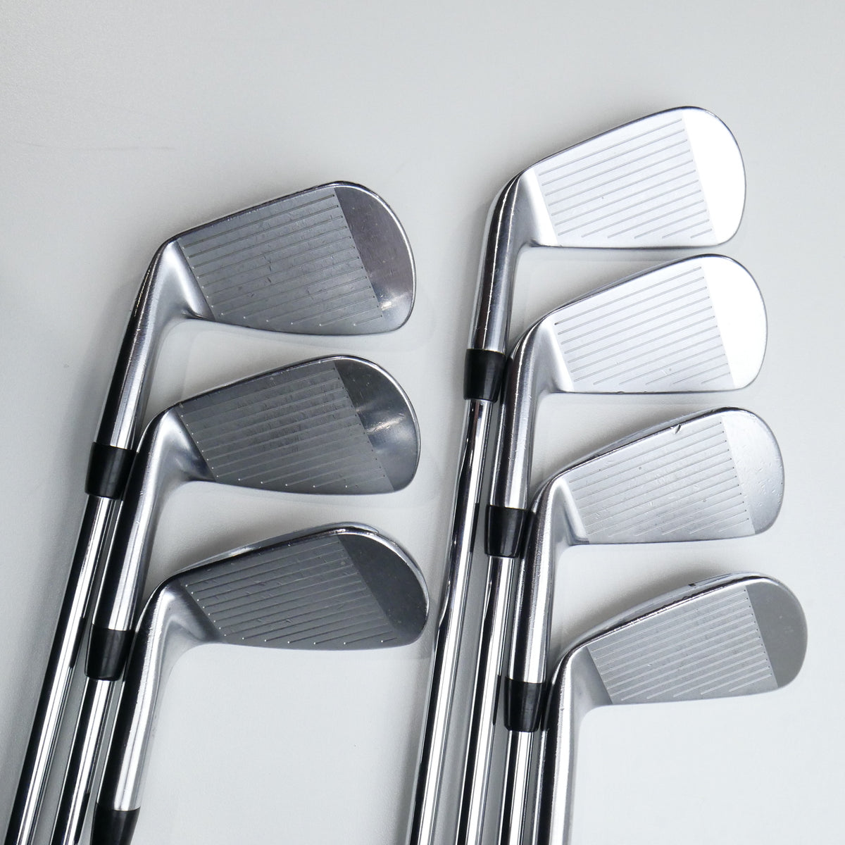 Used Titleist 718 CB & 718 MB Iron Set / 4 - PW / Regular Flex