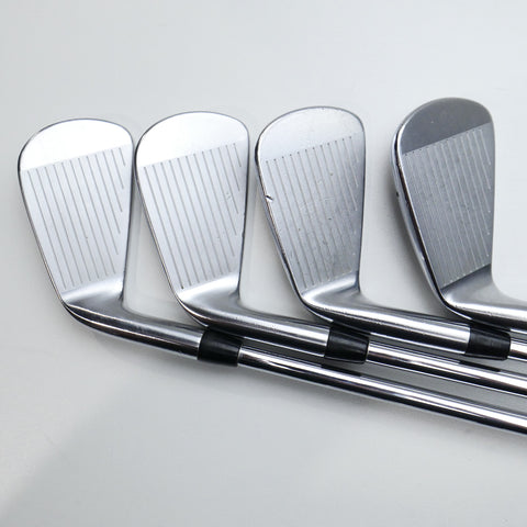 Used Titleist 718 CB & 718 MB Iron Set / 4 - PW / Regular Flex