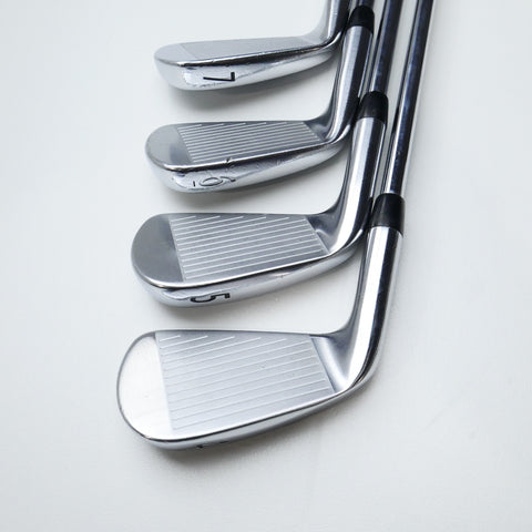 Used Titleist 718 CB & 718 MB Iron Set / 4 - PW / Regular Flex
