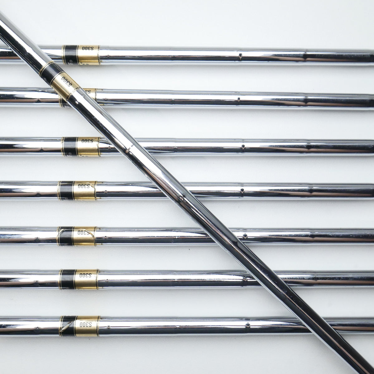 Used Titleist 735.CM Chrome Iron Set / 3 - PW / Stiff Flex
