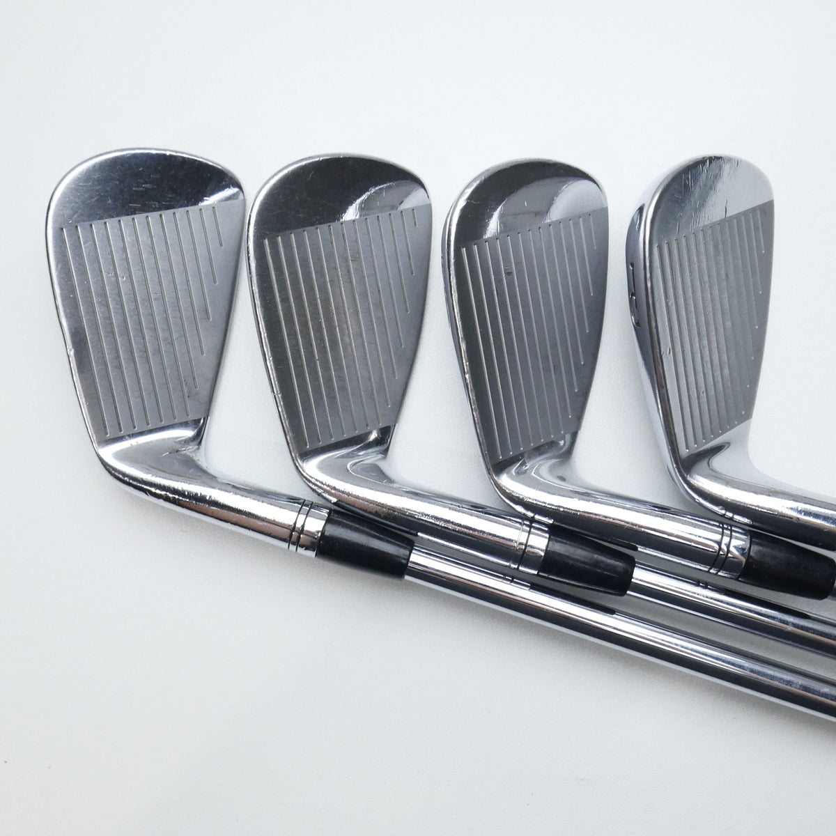 Used Titleist 735.CM Chrome Iron Set / 3 - PW / Stiff Flex