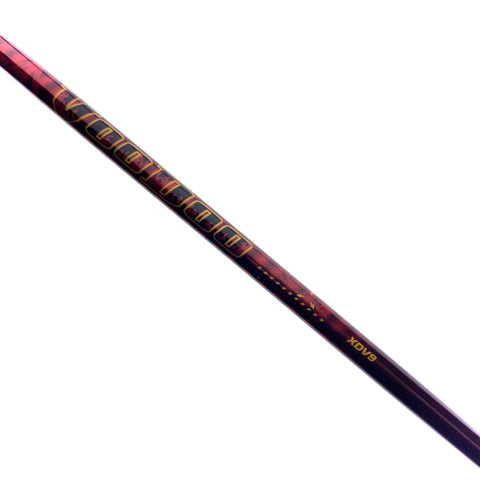 Used Titleist 906F2 5 Fairway Wood / 18 Degrees / X-Stiff Flex