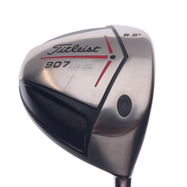 Used Titleist 907 D2 Driver / 8.5 Degrees / Stiff Flex