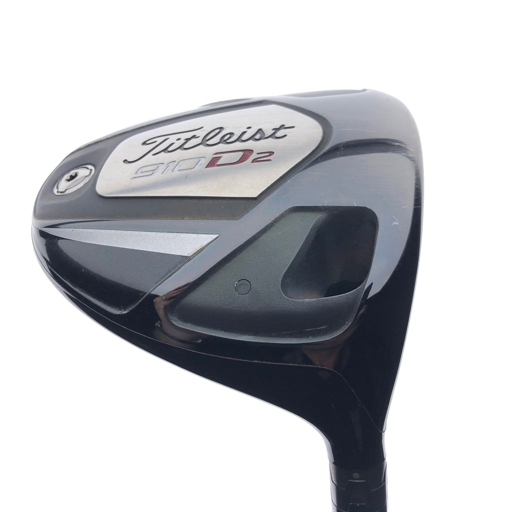 Used Titleist 910 D2 Driver / 10.5 Degrees / Regular Flex