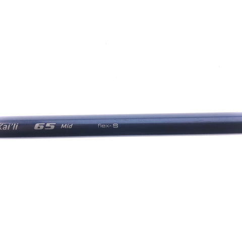 Used Titleist 910 D2 Driver / 10.5 Degrees / Stiff Flex