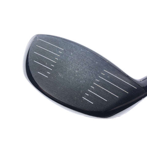 Used Titleist 910 D2 Driver / 9.5 Degrees / Stiff Flex