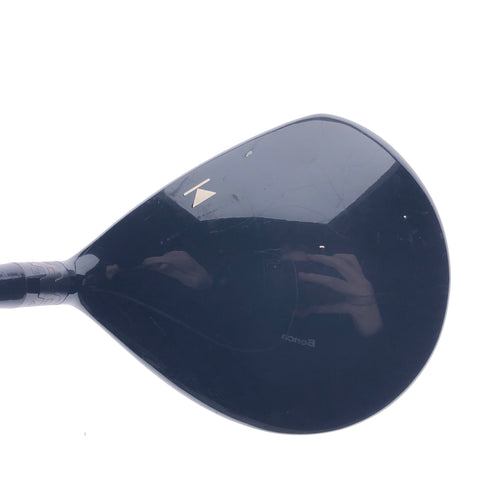 Used Titleist 910 D3 Driver / 8.5 Degrees / X-Stiff Flex