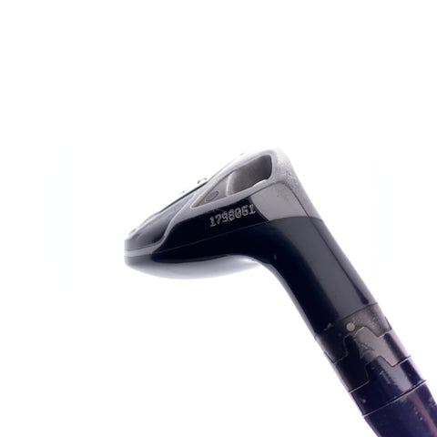 Used Titleist 910 H 3 Hybrid / 19 Degrees / Stiff Flex