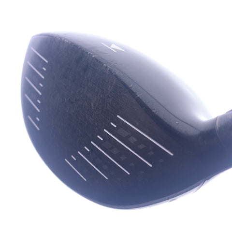 Used Titleist 913 D2 Driver / 9.5 Degrees / Regular Flex
