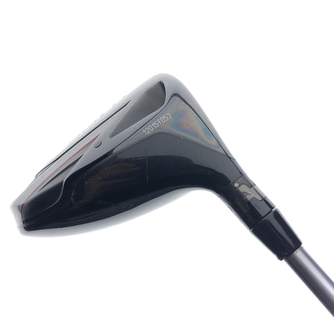 Used Titleist 913 D3 Driver / 9.5 Degrees / X-Stiff Flex