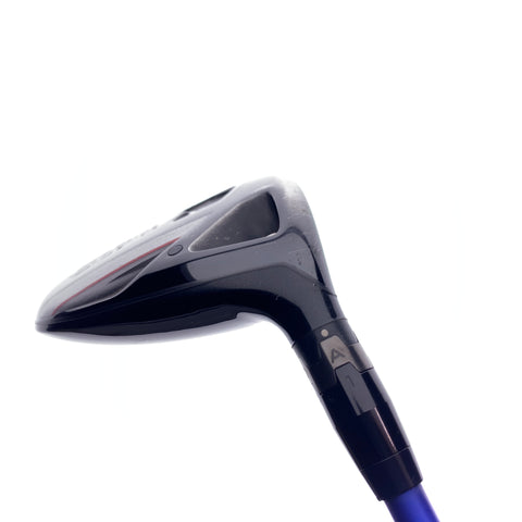 Used Titleist 913F-D 3 Fairway Wood / 15 Degrees / Stiff Flex