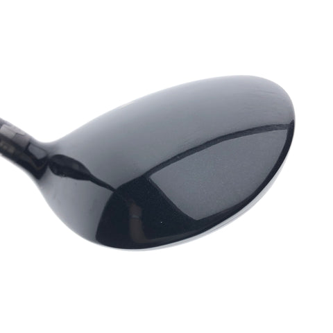 Used Titleist 913F-D 3 Fairway Wood / 15 Degrees / Stiff Flex