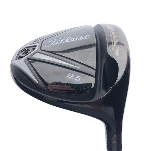 Used Titleist 915 D2 Driver / 9.5 Degrees / Stiff Flex
