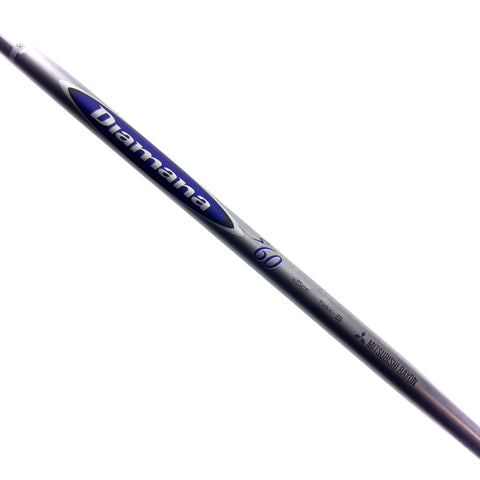 Used Titleist 915 D3 Driver / 10.5 Degrees / Stiff Flex