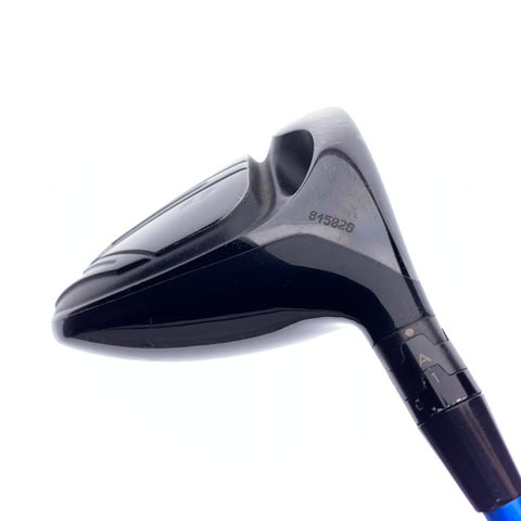 Used Titleist 915 D3 Driver / 9.5 Degrees / Regular Flex