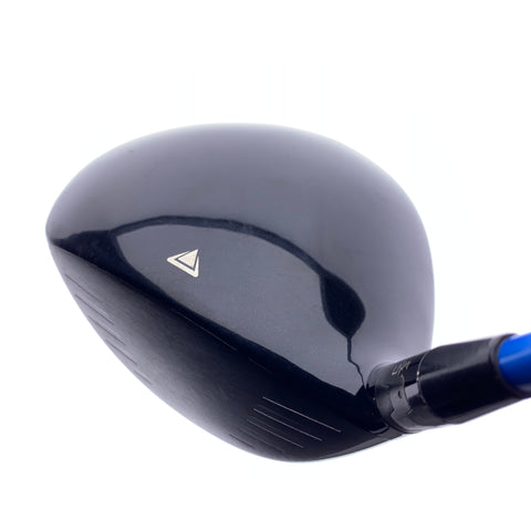 Used Titleist 915 D3 Driver / 9.5 Degrees / Regular Flex