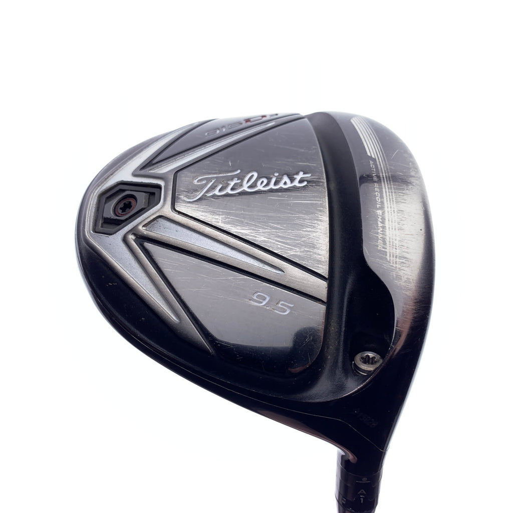 Used Titleist 915 D3 Driver / 9.5 Degrees / Regular Flex