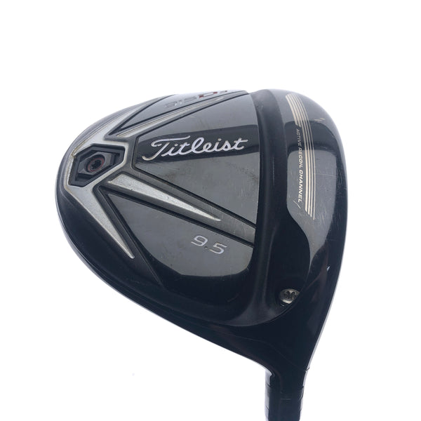 Used Titleist 915 D3 Driver / 9.5 Degrees / Stiff Flex