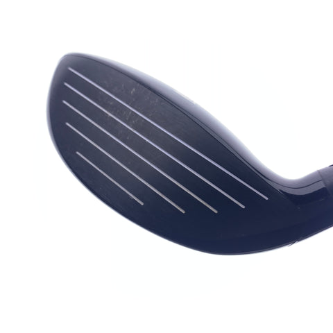 Used Titleist 915 F 3+ Fairway Wood / 13.5 Degrees / X-Stiff Flex