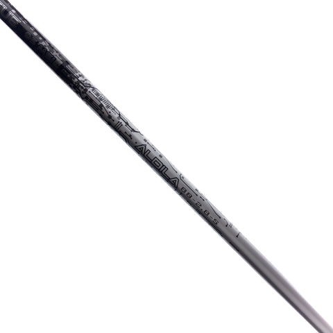 Used Titleist 915 F 3 Fairway Wood / 15 Degrees / Stiff Flex