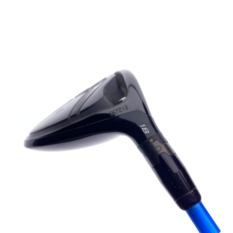 Used Titleist 915 F 5 FW Wood / Oban Devotion Blue 75 05 X / 18 Deg / X-Stiff