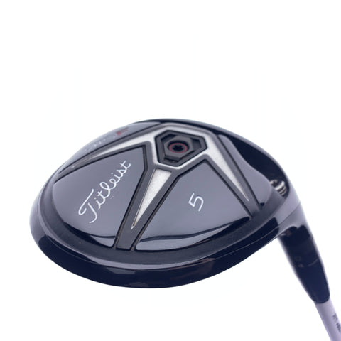 Used Titleist 915 F 5 Fairway Wood / 18 Degrees / Regular Flex