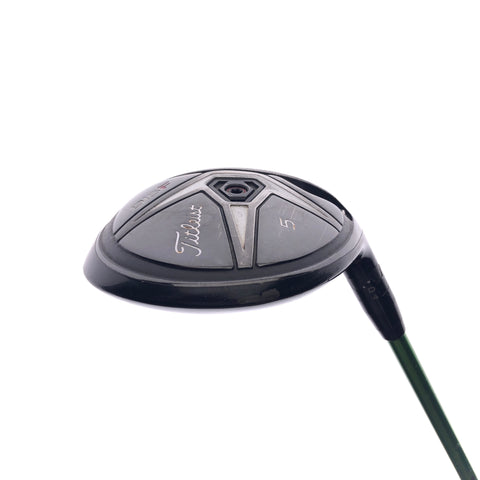 Used Titleist 915 F 5 Fairway Wood / 18 Degrees / X-Stiff Flex