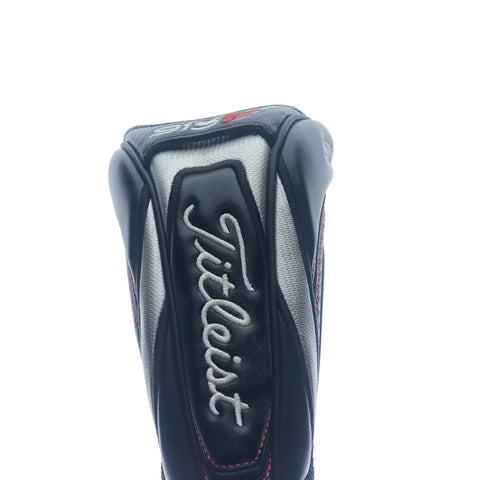 Used Titleist 915 F 5 Fairway Wood / 18.0 Degrees / Regular Flex