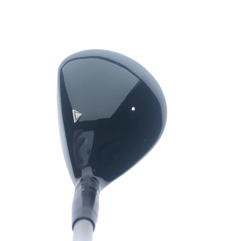 Used Titleist 915 F 5 Fairway Wood / 18.0 Degrees / Regular Flex