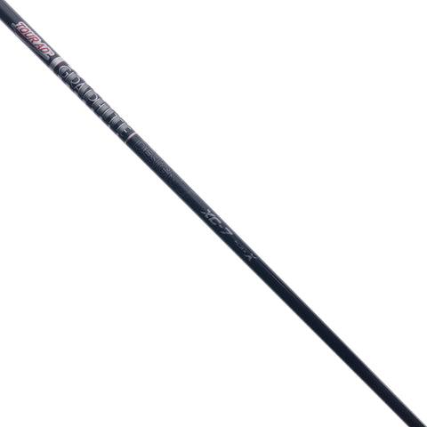 Used Titleist 915 Fd 3 Fairway Wood / 15 Degrees / X-Stiff Flex