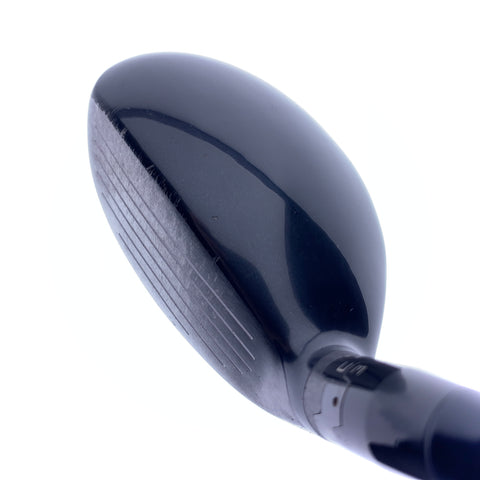 Used Titleist 915 H 2 Hybrid / 18.0 Degrees / Stiff Flex