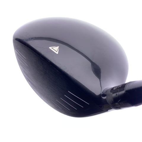 Used Titleist 917 D2 Driver / 10.5 Degrees / Stiff Flex