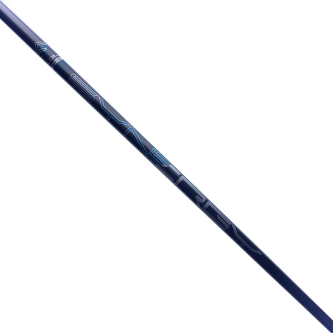 Used Titleist 917 D2 Driver / 10.5 Degrees / Stiff Flex