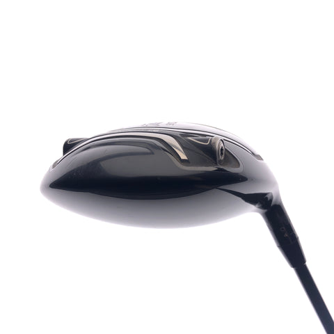 Used Titleist 917 D3 Driver / 9.5 Degrees / Regular Flex