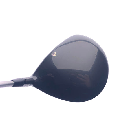 Used Titleist 917 D3 Driver / 9.5 Degrees / Stiff Flex