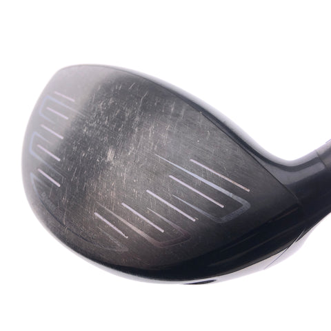 Used Titleist 917 D3 Driver / 9.5 Degrees / Stiff Flex