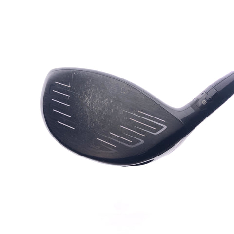 Used Titleist 917 D3 Driver / 9.5 Degrees / Stiff Flex