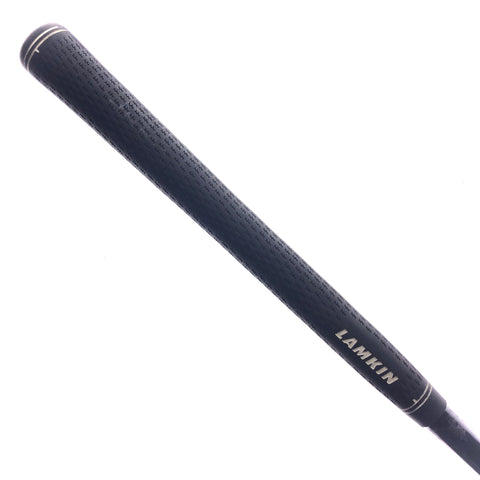 Used Titleist 917 D3 Driver / 9.5 Degrees / Stiff Flex
