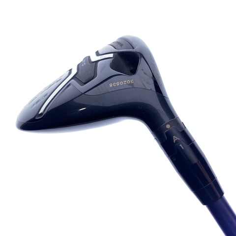 Used Titleist 917 F2 3 Fairway Wood / 16.5 Degrees / Stiff Flex