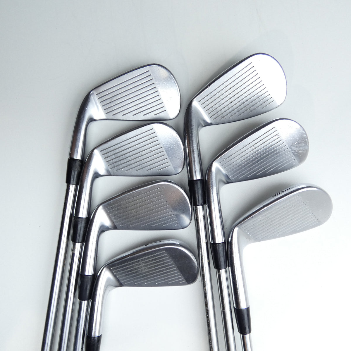 Used Titleist CB 714 Iron Set / 4 - PW / Regular Flex