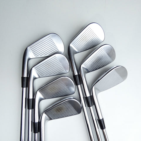 Used Titleist CB 716 Iron Set / 4 - PW / X-Stiff Flex